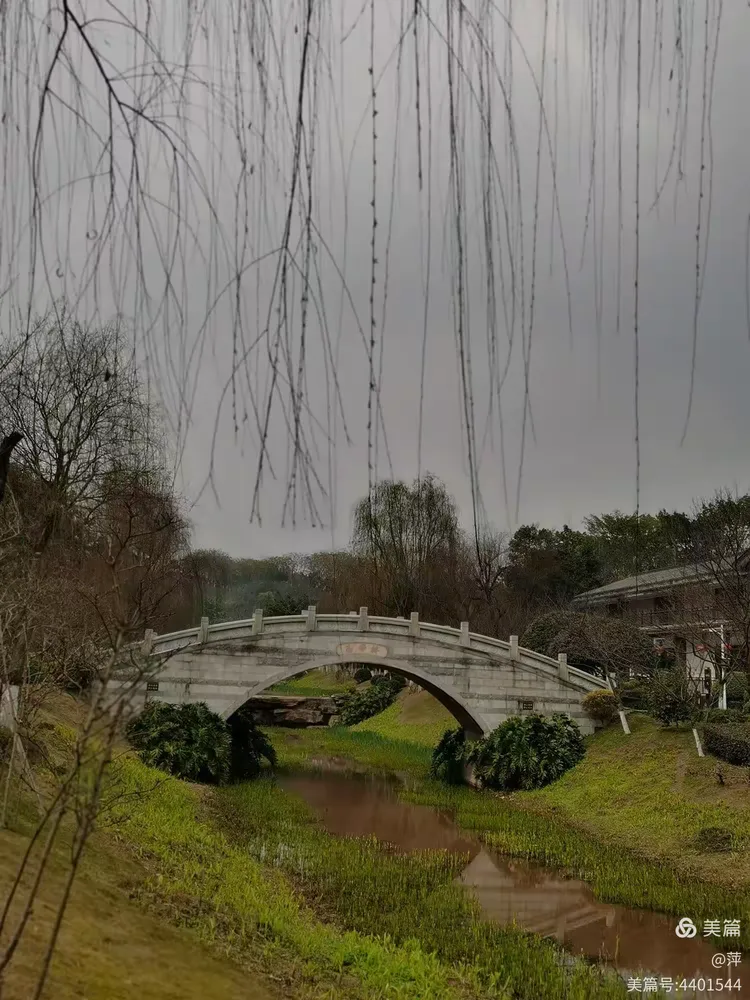 3月1日,两家人江津圣泉寺鼎山公园游玩